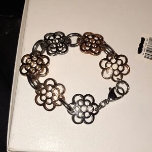 NWOT GENUINE AUTHENTIC 18K GOLD OVER STAINLESS STEEL FLORAL DESIGN 7.25" CHUNKY